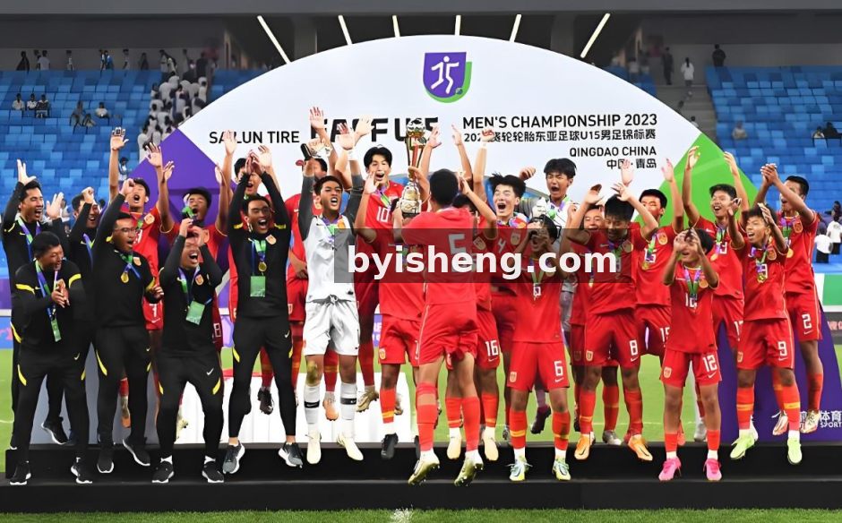 蜂鸟电竞 从青训营到首发席：一位CSGO指挥的三年蛰伏与破局